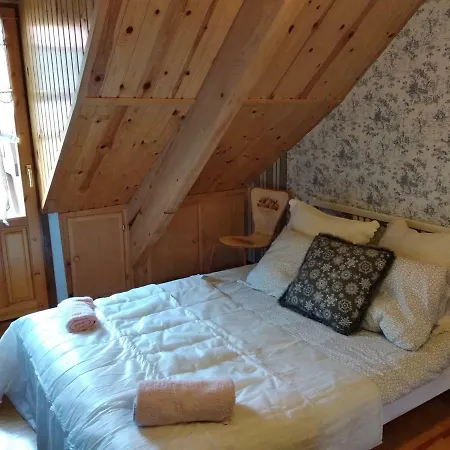 Atico Abuhardillado Apartmán Ansó