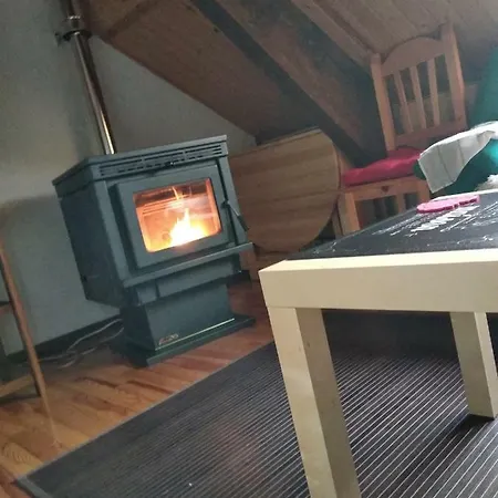 Atico Abuhardillado Apartmán *